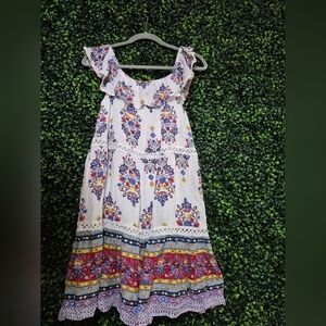 Eyeshadow White and Blue Fabric